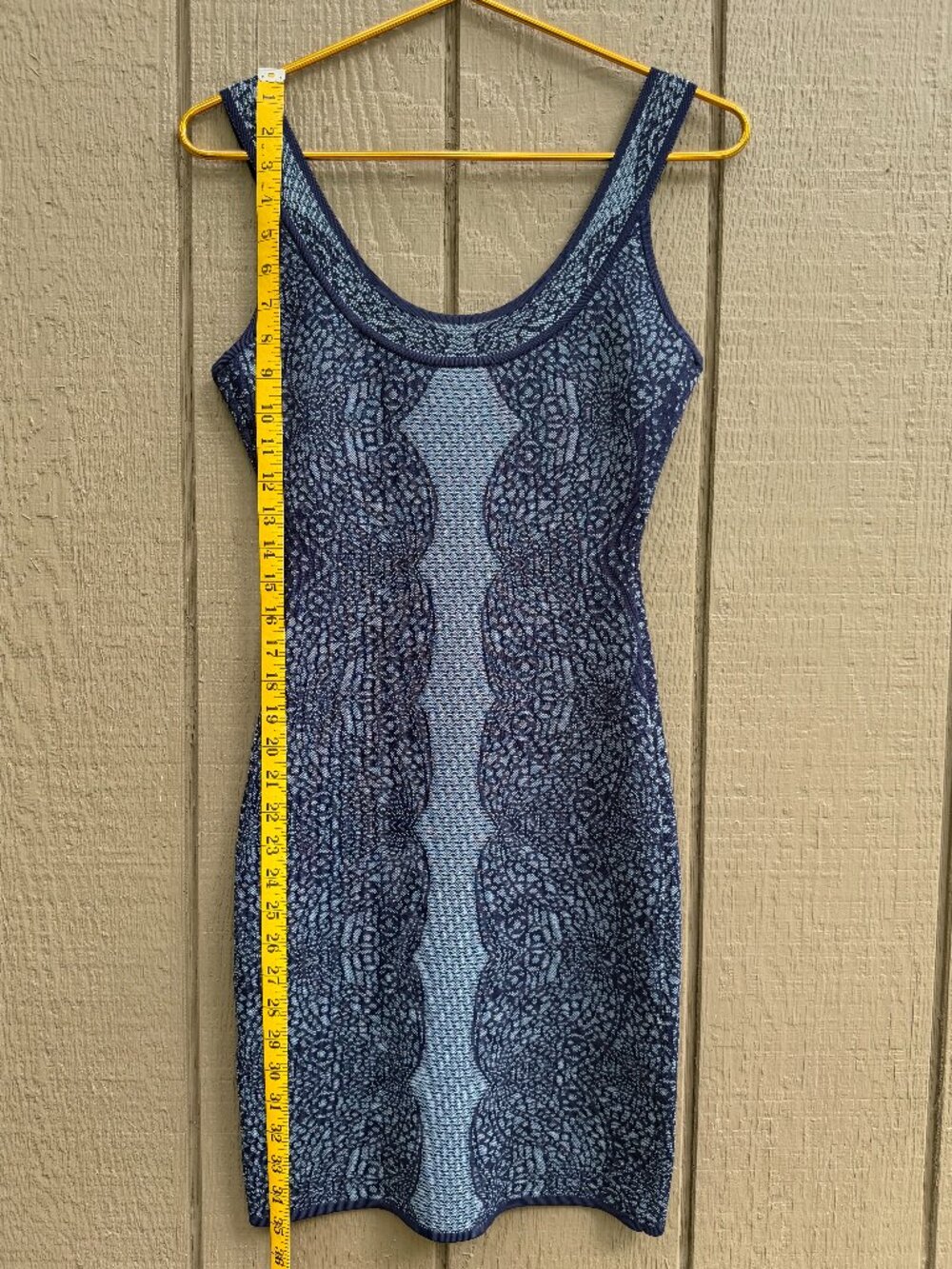 BCBG MAXAZARIA 'CASPAR' BLUE SHADOW LACE KNIT BANDAGE /BODYCON CLUB DRESS MEDIUM - Picture 3 of 9
